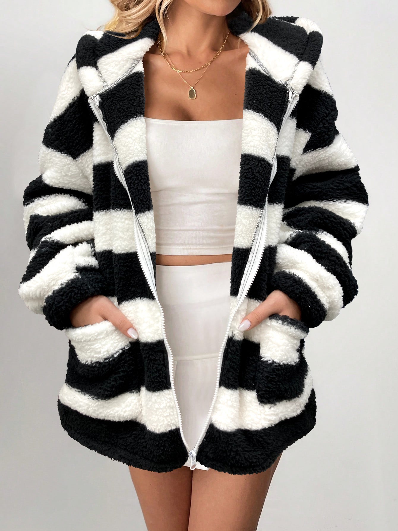 Casual Long Sleeve Black And White Striped Cardigan Jacket